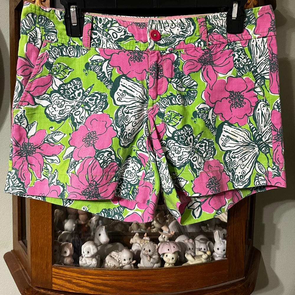 Vintage Lilly Pulitzer Butterfly Caterpillar Chino Style Shorts Size 6